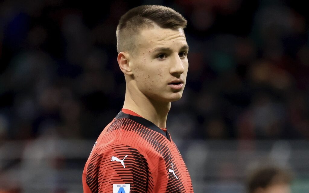 Francesco Camarda AC Milan Milan-Frosinone 3-1 Serie A 2023-2024