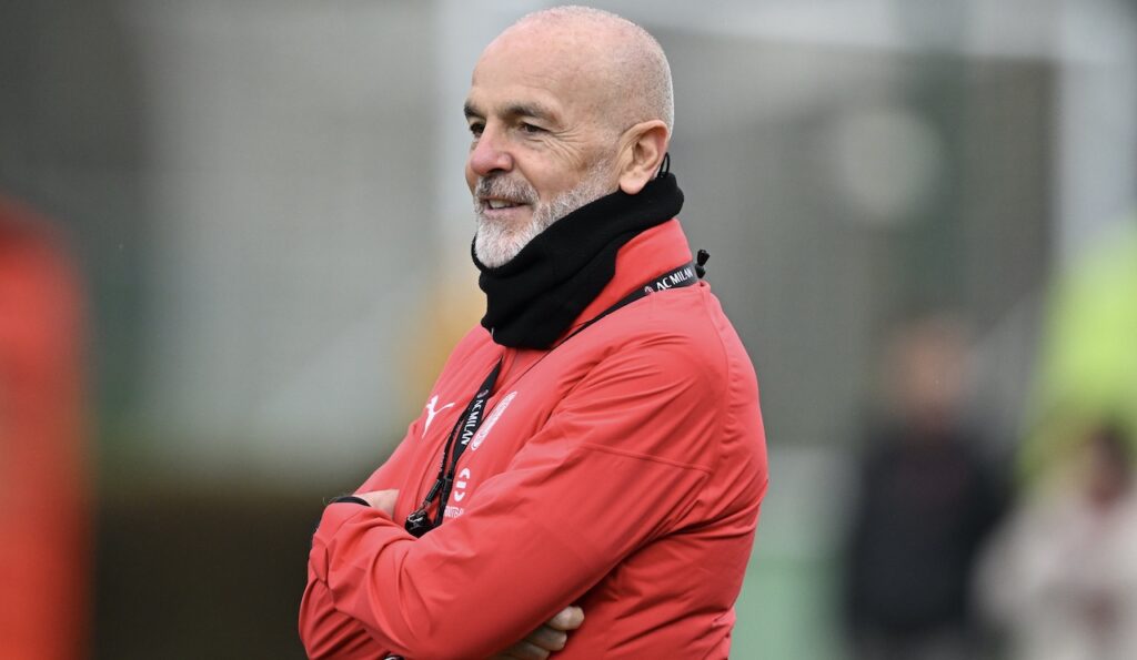 Stefano Pioli AC Milan allenamento Milanello
