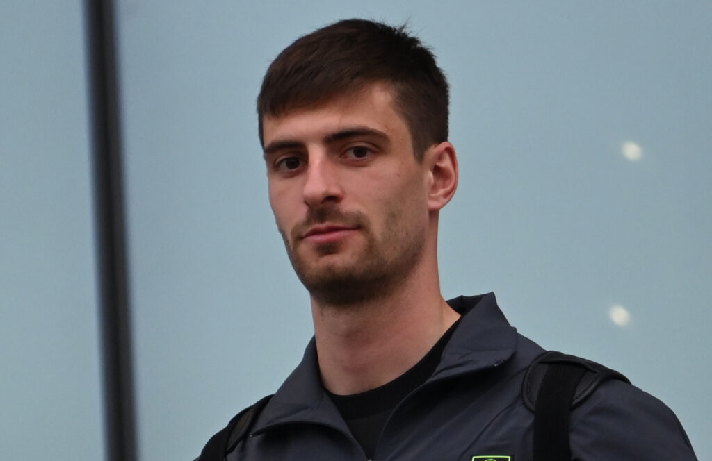 Matteo Gabbia, difensore AC Milan. Qui prima di Fiorentina-Milan, match valevole per la Serie A 2023/2024 getty images)