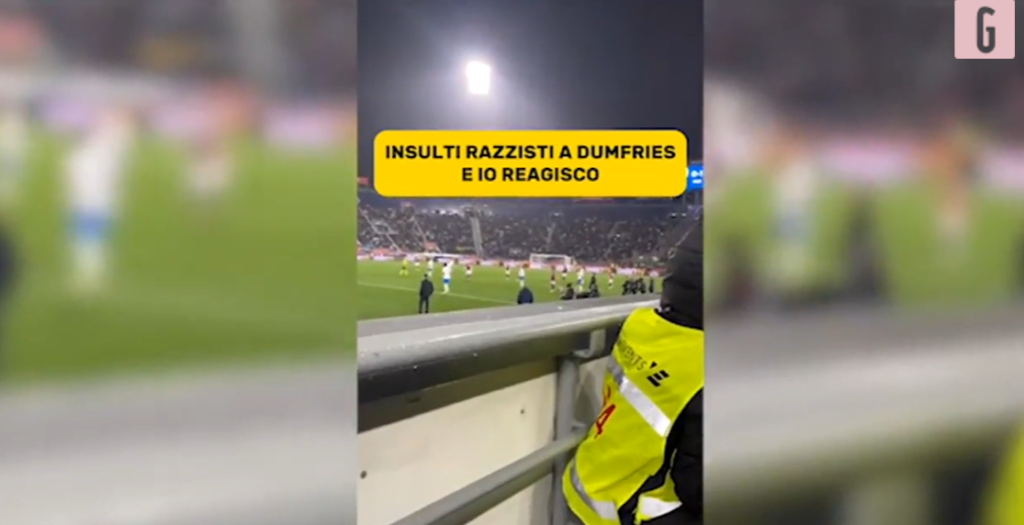 Razzismo, dalla tribuna "scimmia" a Dumfries: vergogna a Bologna | VIDEO (screen Gazzetta.it)