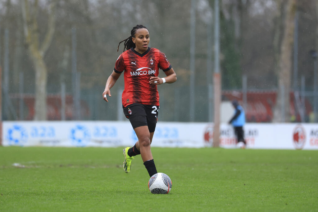 Emelyne Laurent Milan Femminile