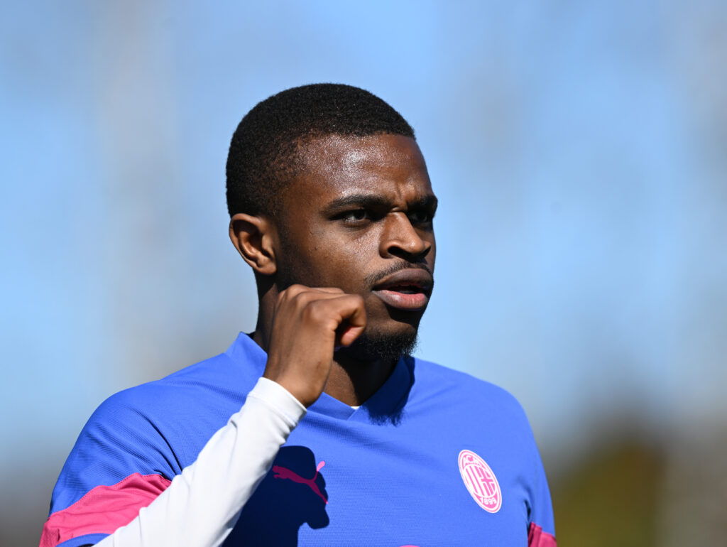 Pierre Kalulu AC Milan allenamento Milanello