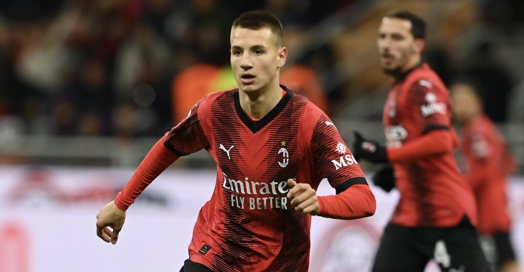 Francesco Camarda AC Milan Milan-Frosinone 3-1 Serie A 2023-2024
