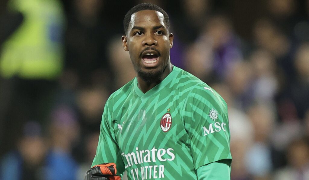 Mike Maignan AC Milan Fiorentina-Milan 1-2 Serie A 2023-2024
