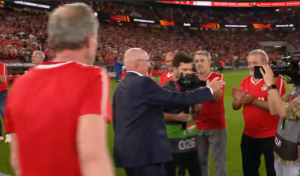 Europa League - Eriksson, l'omaggio da brividi del Benfica | VIDEO (screen Gazzetta.it)