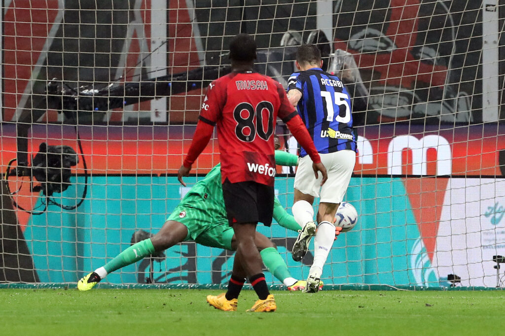 gol Francesco Acerbi derby Milan-Inter 1-2 Serie A 2023-2024