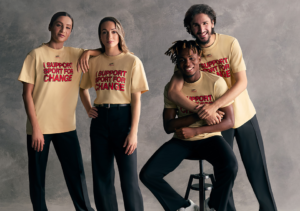 Milan, nuova t-shirt in collaborazione con 'Off-White': i dettagli (fonte:acmilan.com)