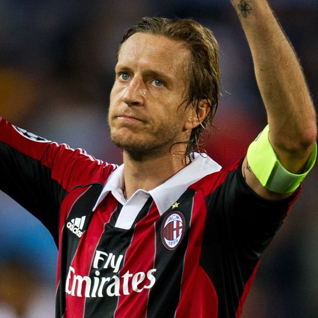 Massimo Ambrosini: il Milan, le Champions, la moglie e il figlio malato
