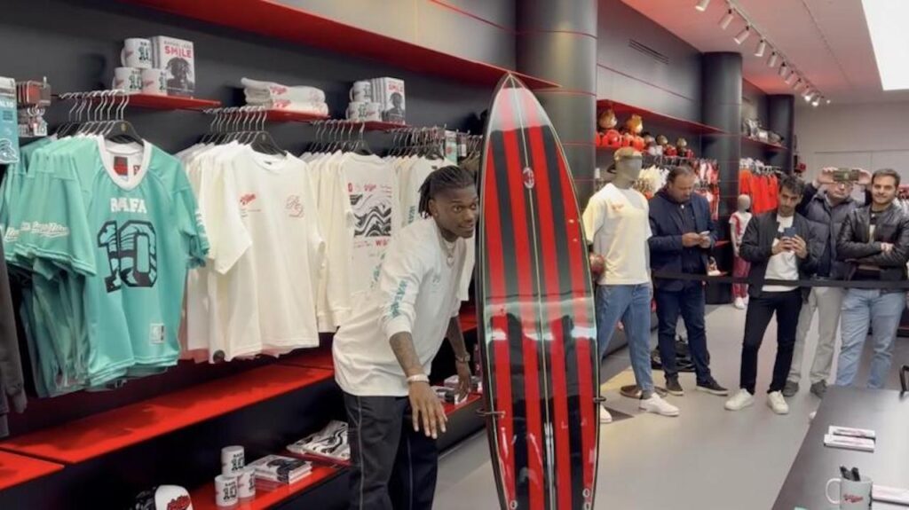 Leao Milan