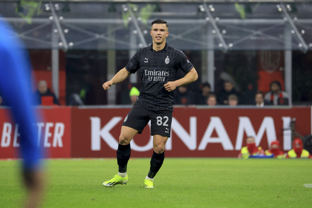 Jan-Carlo Simic AC Milan Milan-Napoli 1-0 Serie A 2023-2024
