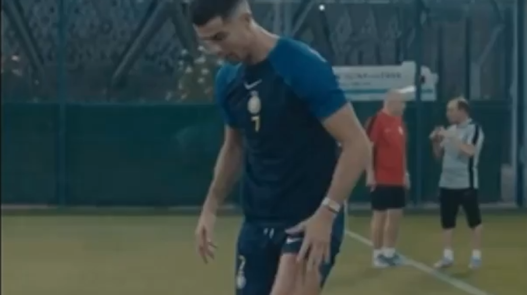 Cristiano Ronaldo allenamento Al-Nassr