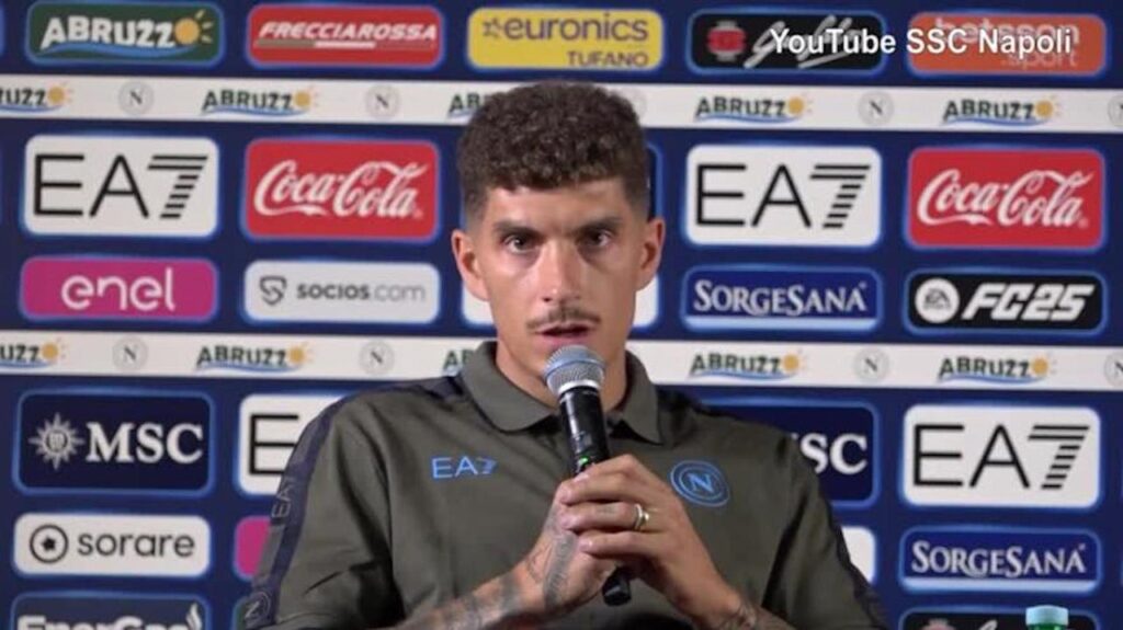 Calciomercato Napoli Di Lorenzo conferenza stampa