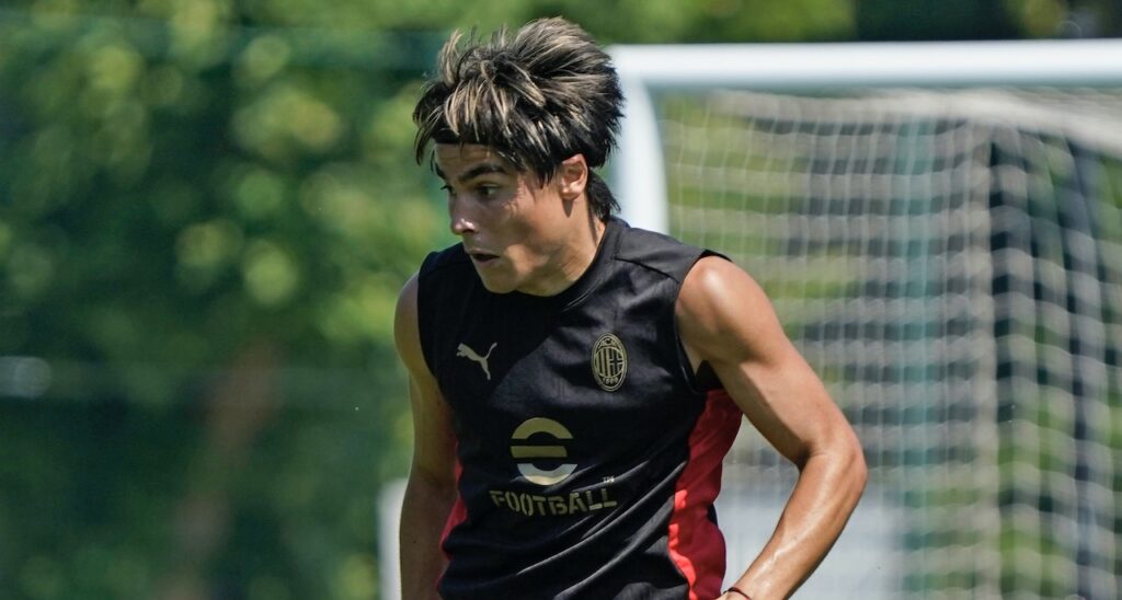 Luka Romero AC Milan allenamento Milanello