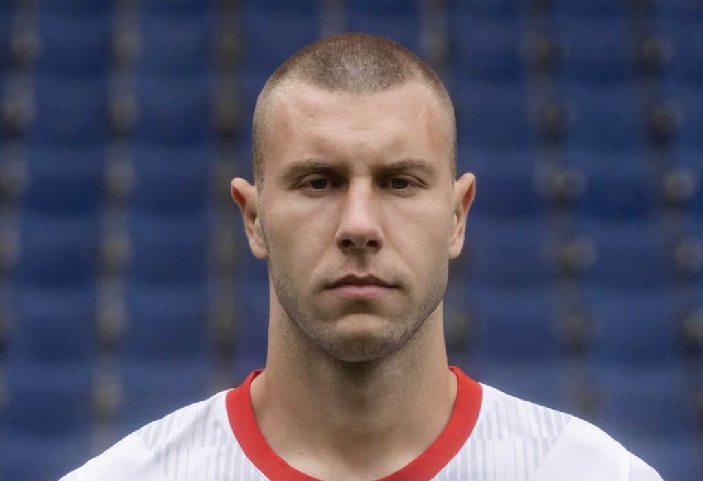 Strahinja Pavlovic RB Salisburgo