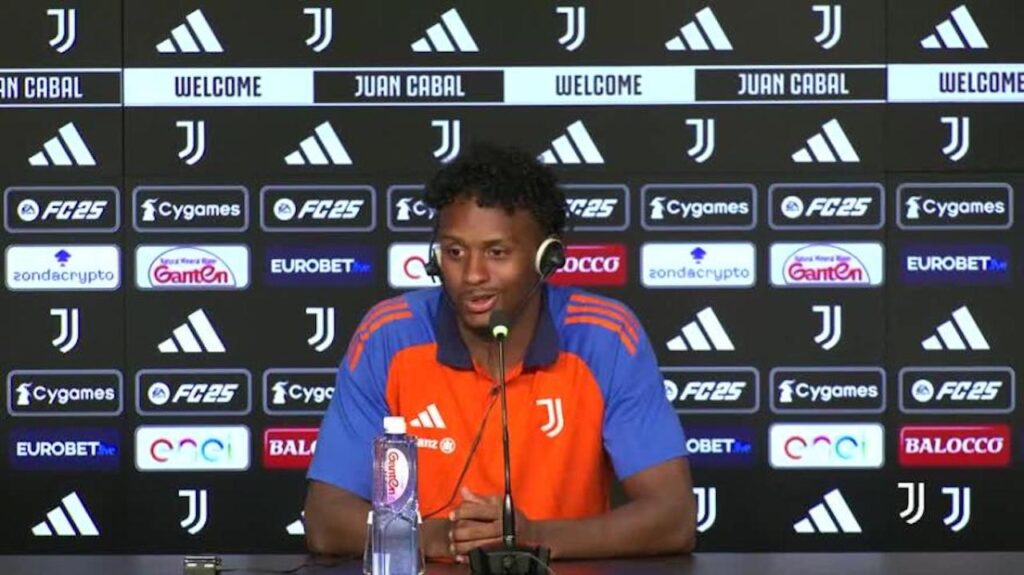 Calciomercato Juventus Cabal conferenza stampa