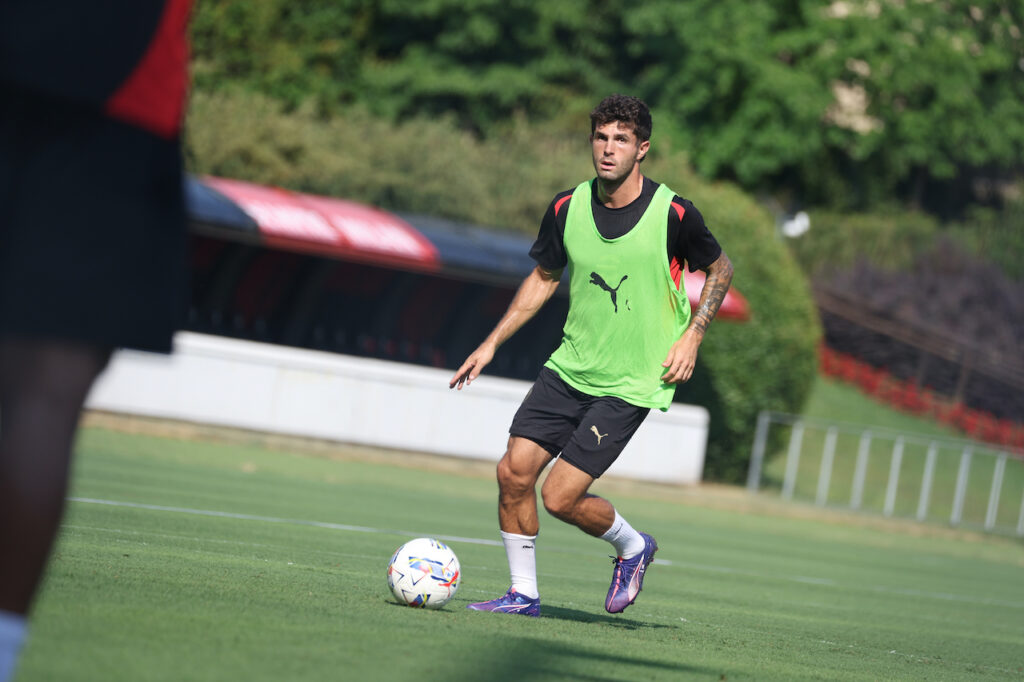 Christian Pulisic AC Milan allenamento Milanello