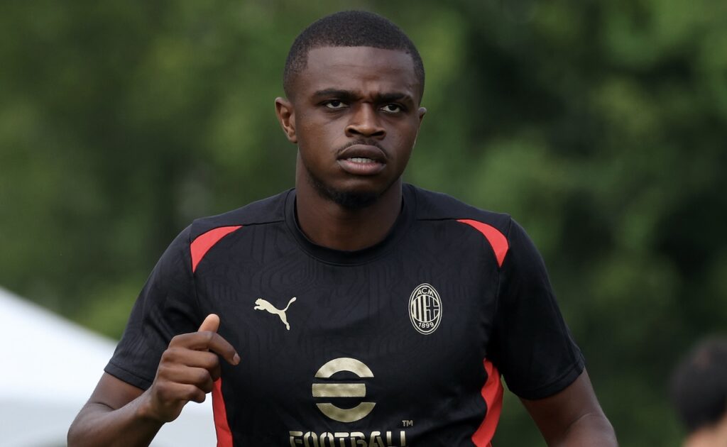 Pierre Kalulu AC Milan allenamento Milanello