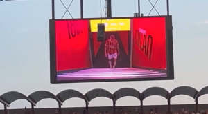 Milan, Pavlovic: ecco l'accoglienza di San Siro | VIDEO