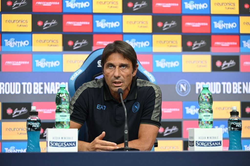 Antonio Conte Napoli conferenza stampa