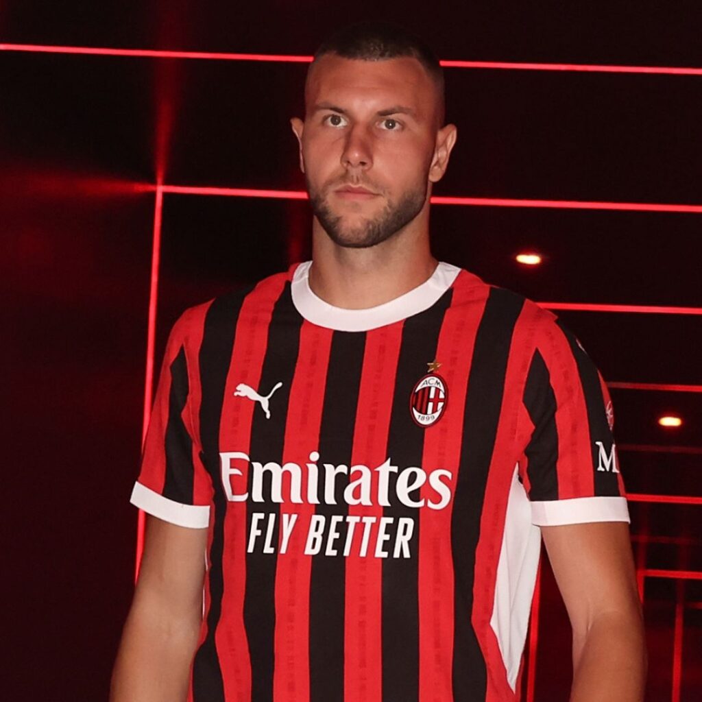 Strahinja Pavlovic (AC Milan): chi è, ruolo, caratteristiche, stipendio e news