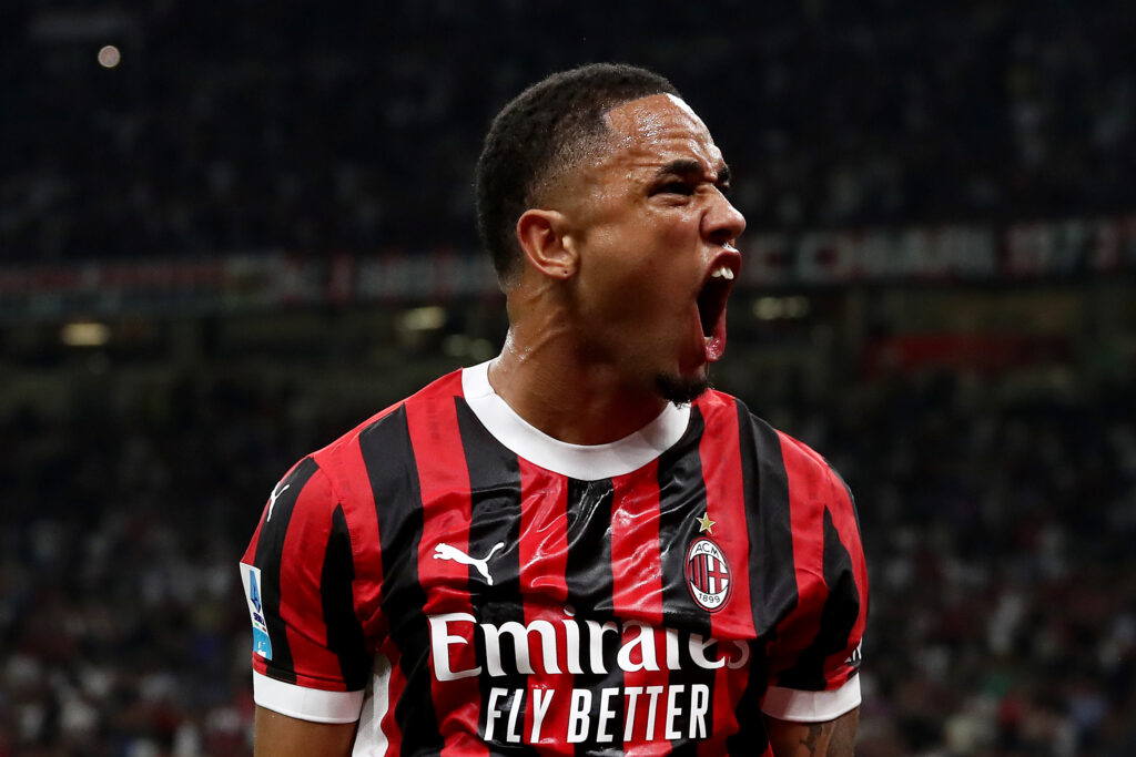 esultanza gol Noah Okafor AC Milan Milan-Torino 2-2 Serie A 2024-2025
