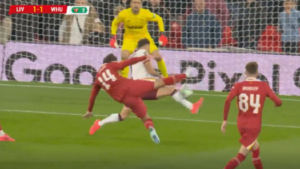 Carabao Cup, Liverpool-West Ham 5-1: brilla anche Chiesa | VIDEO (screen Gazzetta.it)