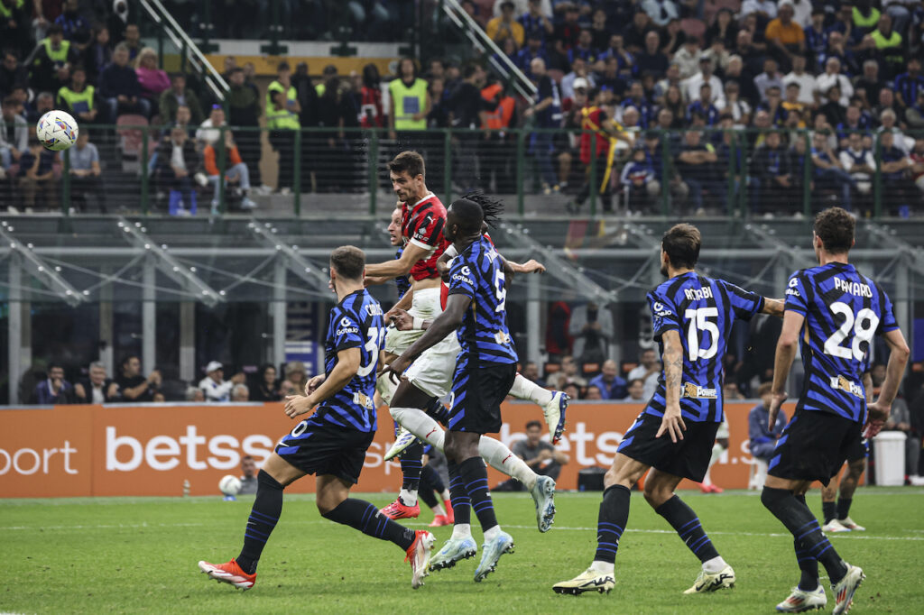 gol Matteo Gabbia AC Milan derby Inter-Milan 1-2 Serie A 2024-2025