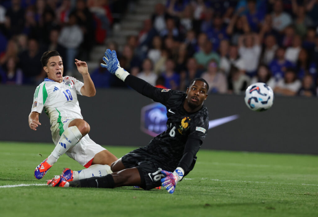 Mike Maignan Nations League 2024-25 Francia-Italia 1-3