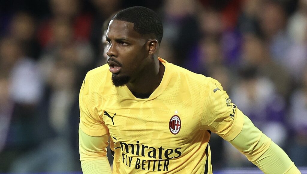 Mike Maignan AC Milan Fiorentina-Milan 2-1 Serie A 2024-2025
