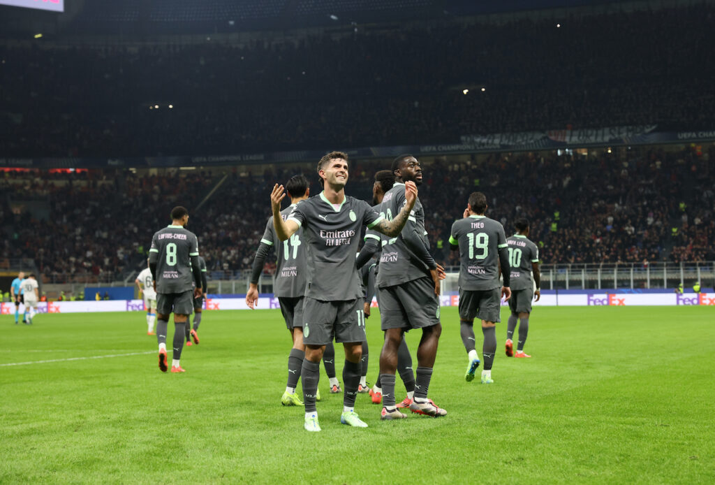 esultanza gol Christian Pulisic AC Milan Milan-Bruges 3-1 Champions League 2024-2025