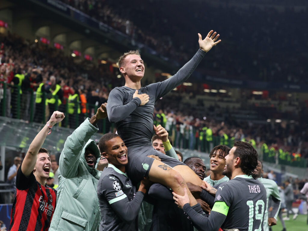 esultanza gol annullato Francesco Camarda AC Milan Milan-Bruges 3-1 Champions League 2024-2025