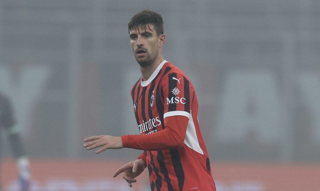 Matteo Gabbia AC Milan Milan-Empoli 3-0 Serie A 2024-2025