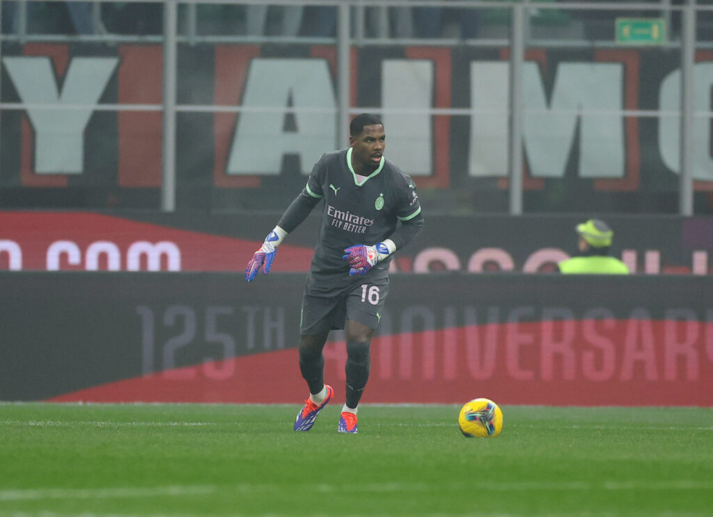 Mike Maignan AC Milan Milan-Empoli 3-0 Serie A 2024-2025
