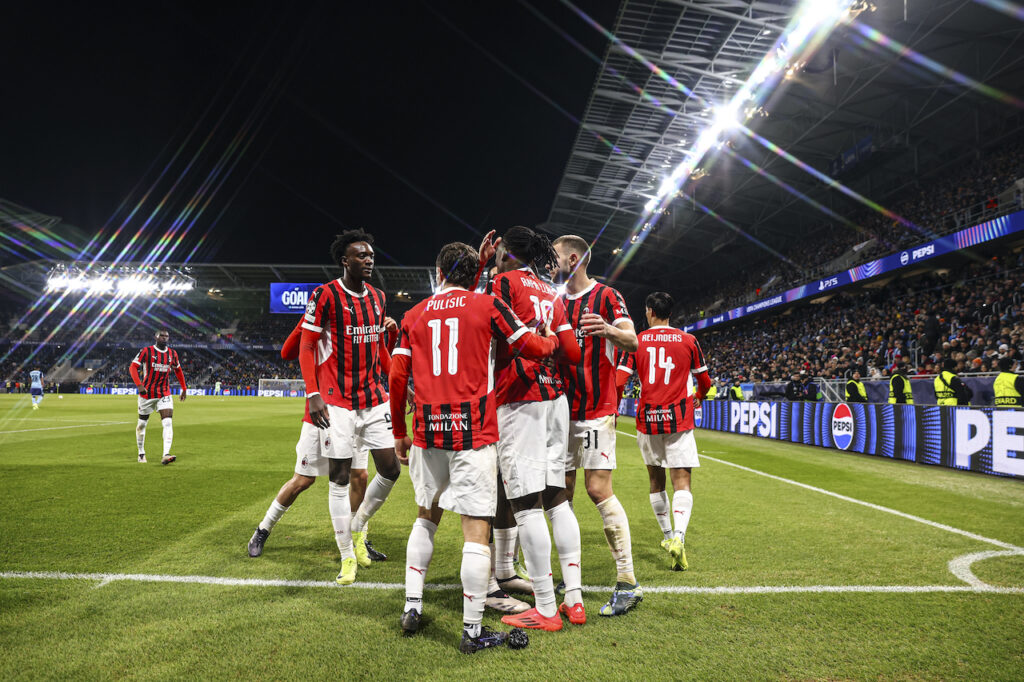 esultanza gol Rafael Leao AC Milan Slovan Bratislava-Milan 2-3 Champions League 2024-2025