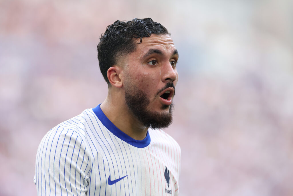 Rayan Cherki, giocatore del Lione