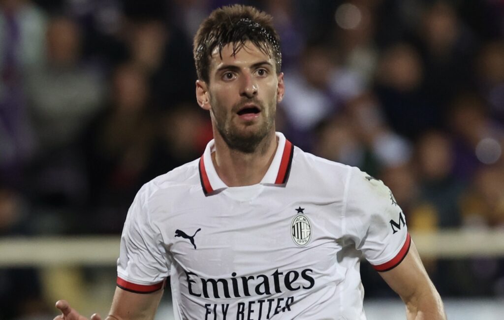 Matteo Gabbia AC Milan Fiorentina-Milan 2-1 Serie A 2024-2025