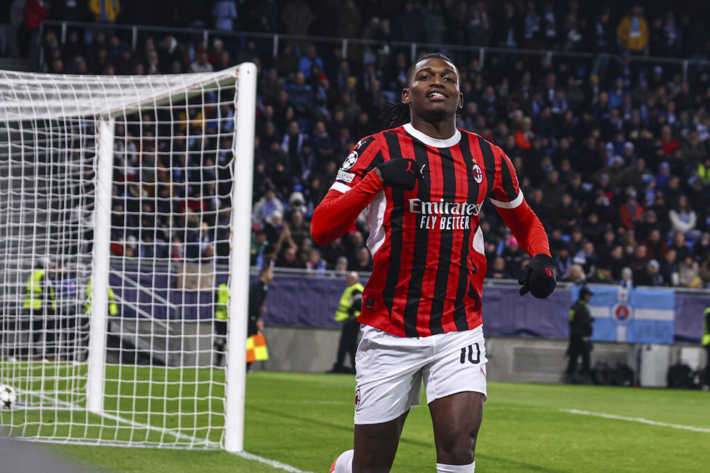 esultanza gol Rafael Leao AC Milan Slovan Bratislava-Milan 2-3 Champions League 2024-2025