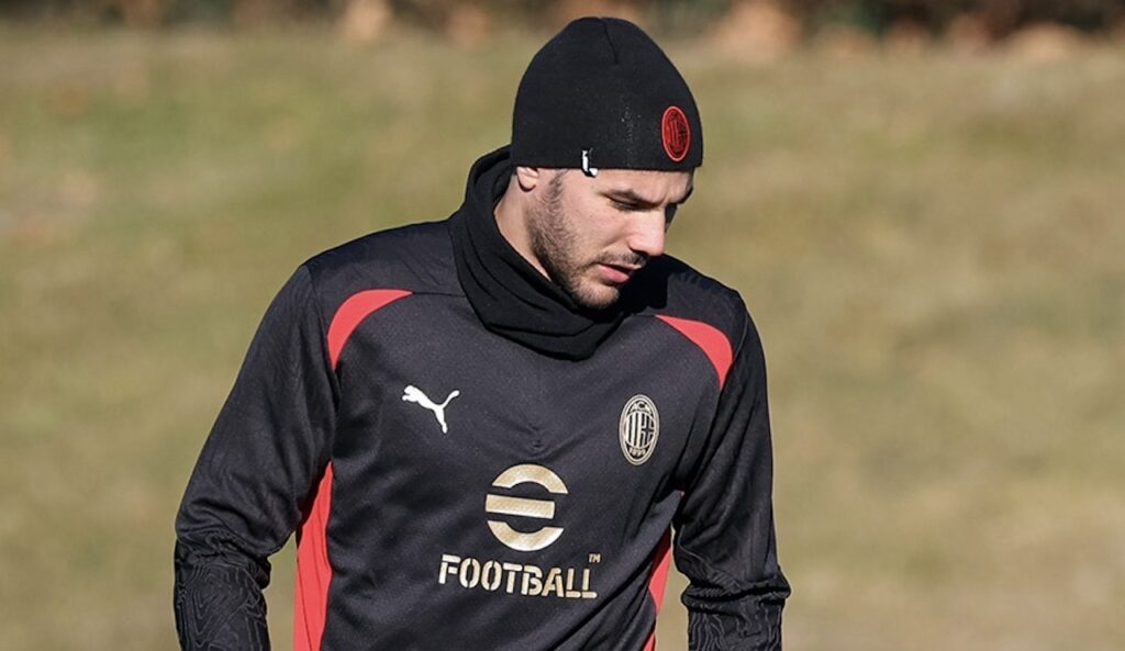 Theo Hernández AC Milan allenamento Milanello