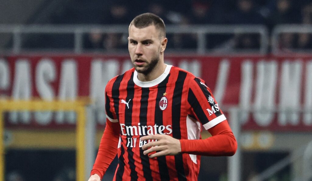 Strahinja Pavlovic AC Milan Milan-Sassuolo 6-1 Coppa Italia 2024-2025