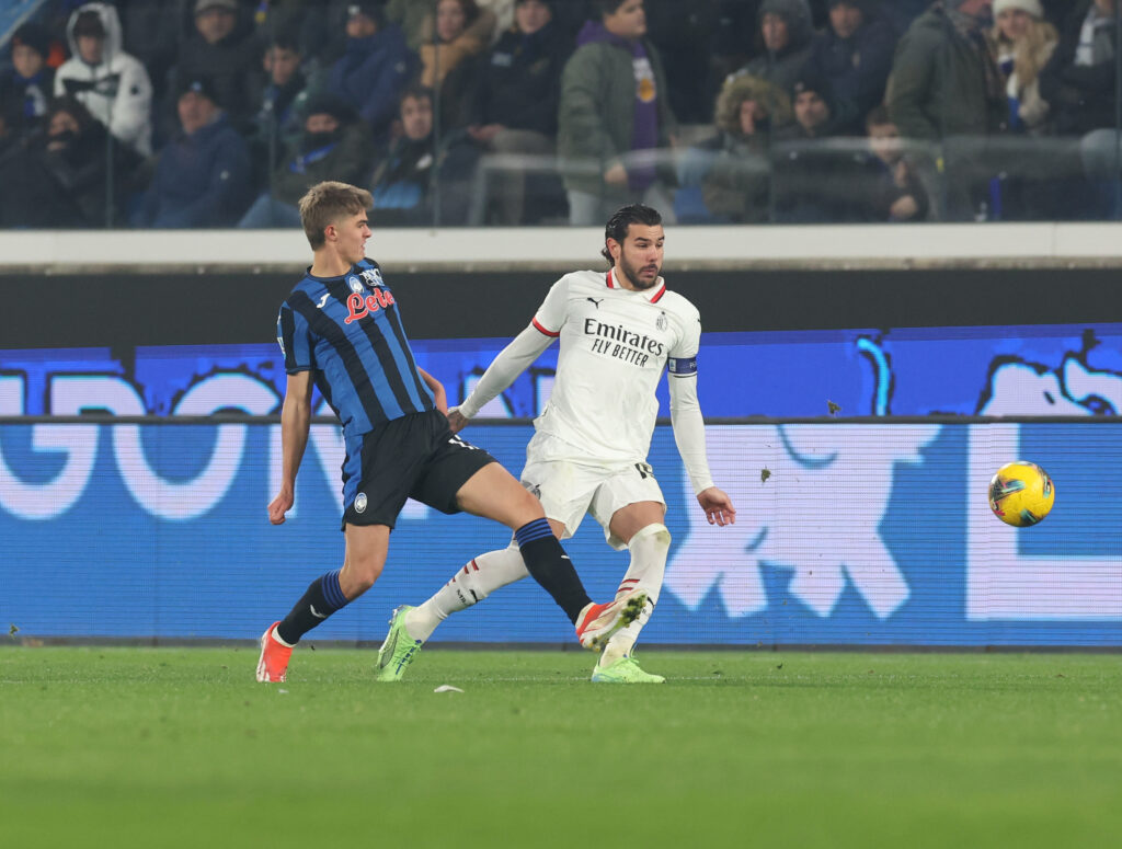 Charles De Ketelaere Theo Hernández Atalanta-Milan 2-1 Serie A 2024-2025