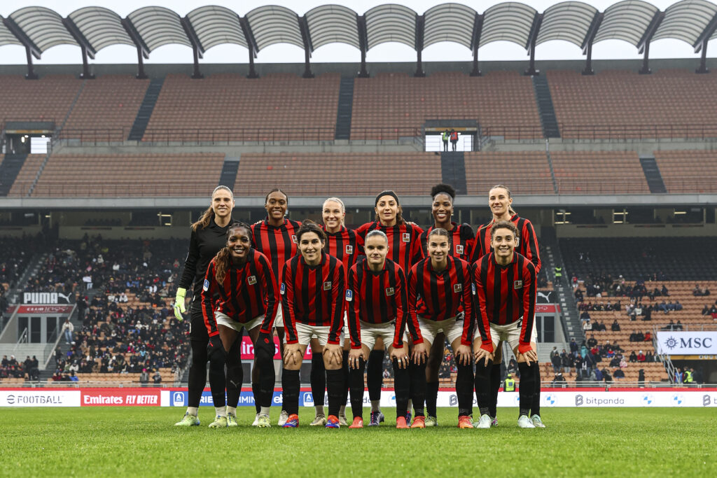 Milan Femminile derby Inter 125° anniversario maglia