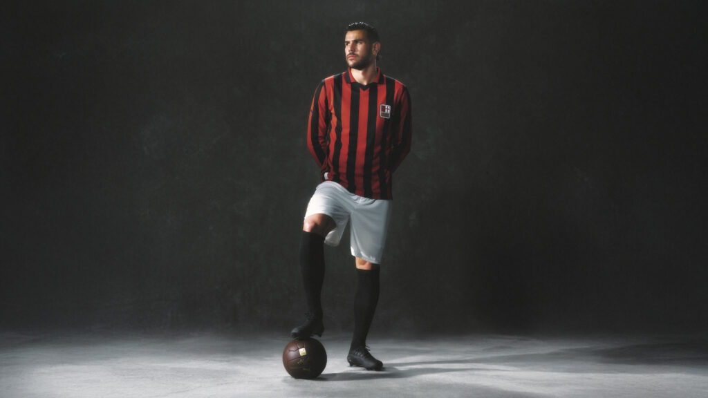 125 anni AC Milan speciale maglia celebrativa