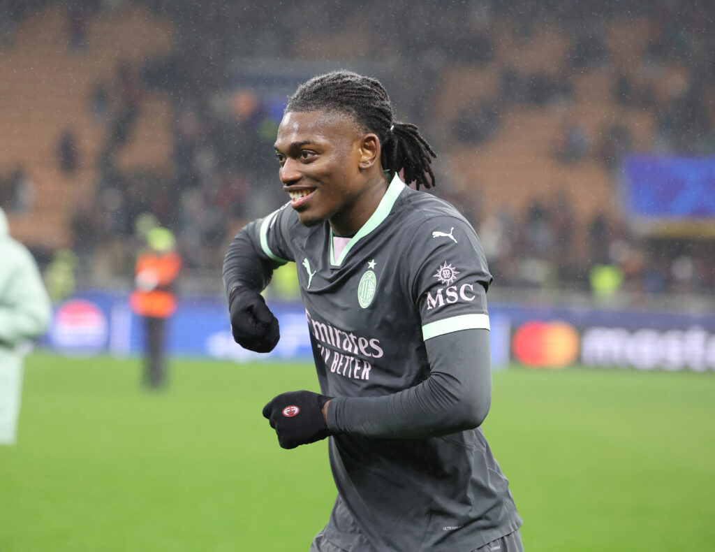 esultanza gol Rafael Leao AC Milan Milan-Girona 1-0 Champions League 2024-2025
