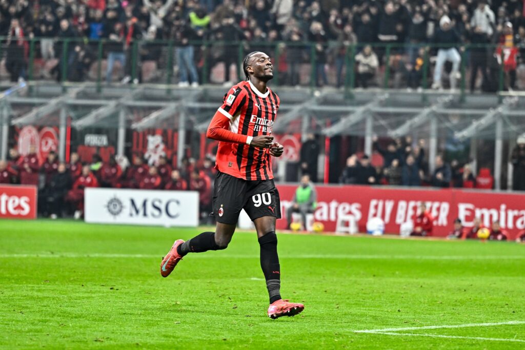 esultanza gol Tammy Abraham AC Milan Milan-Roma 3-1 Coppa Italia 2024-2025