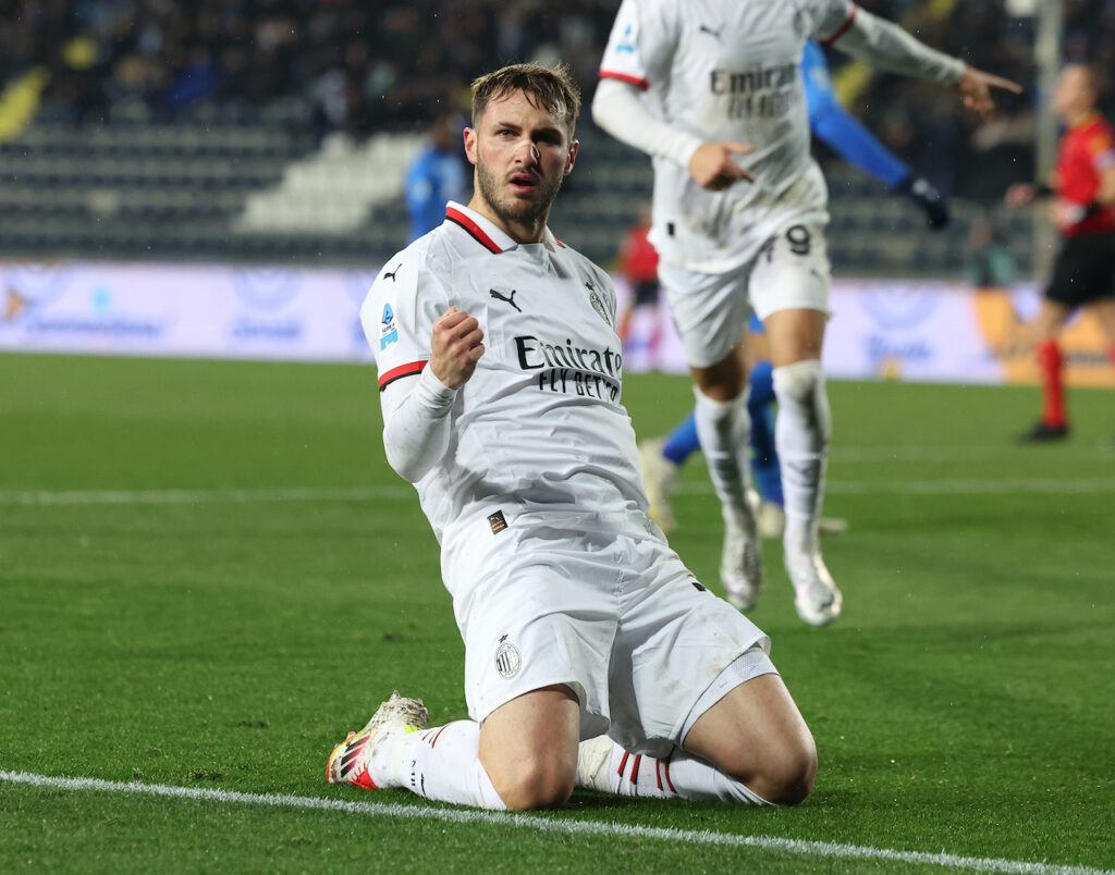 esultanza gol Santiago Giménez AC Milan Empoli-Milan 0-2 Serie A 2024-2025