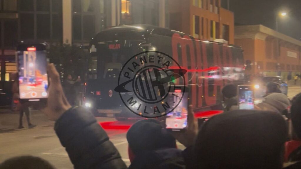 Milan-Roma Coppa Italia 2024-2025 pullman San Siro
