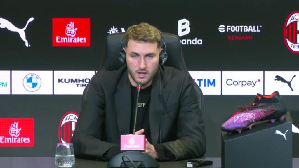 AC Milan Giménez conferenza stampa