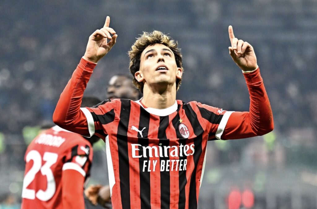 esultanza gol Joao Felix AC Milan Milan-Roma 3-1 Coppa Italia 2024-2025