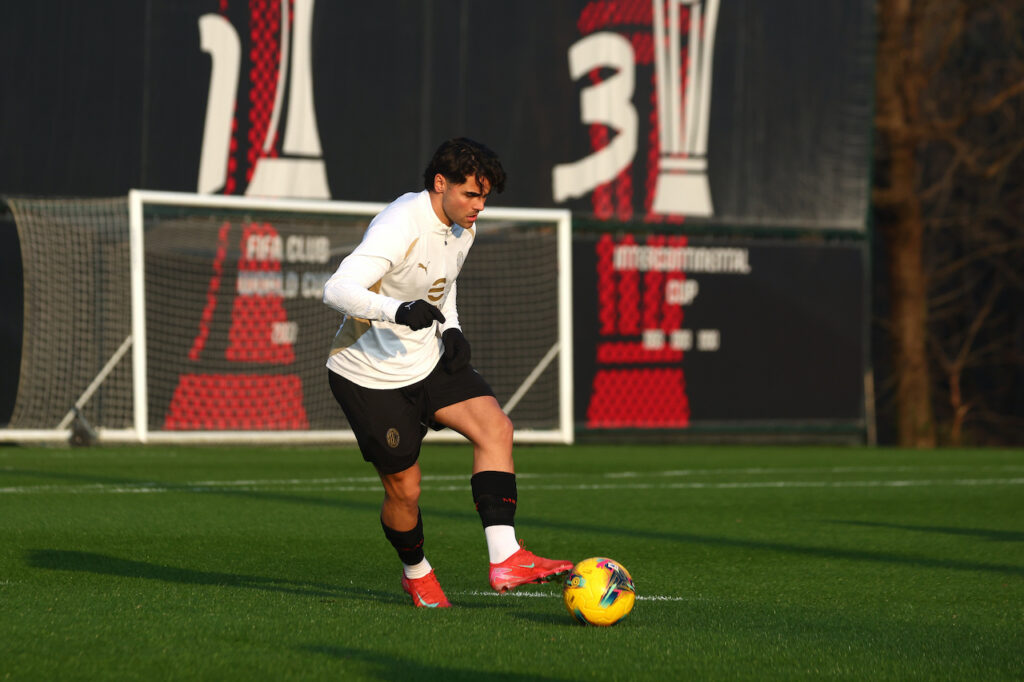 Riccardo Sottil AC Milan allenamento Milanello