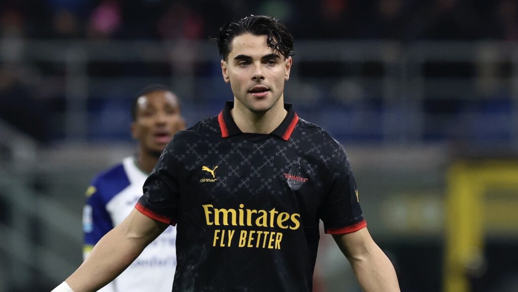 Riccardo Sottil AC Milan Milan-Verona 1-0 Serie A 2024-2025